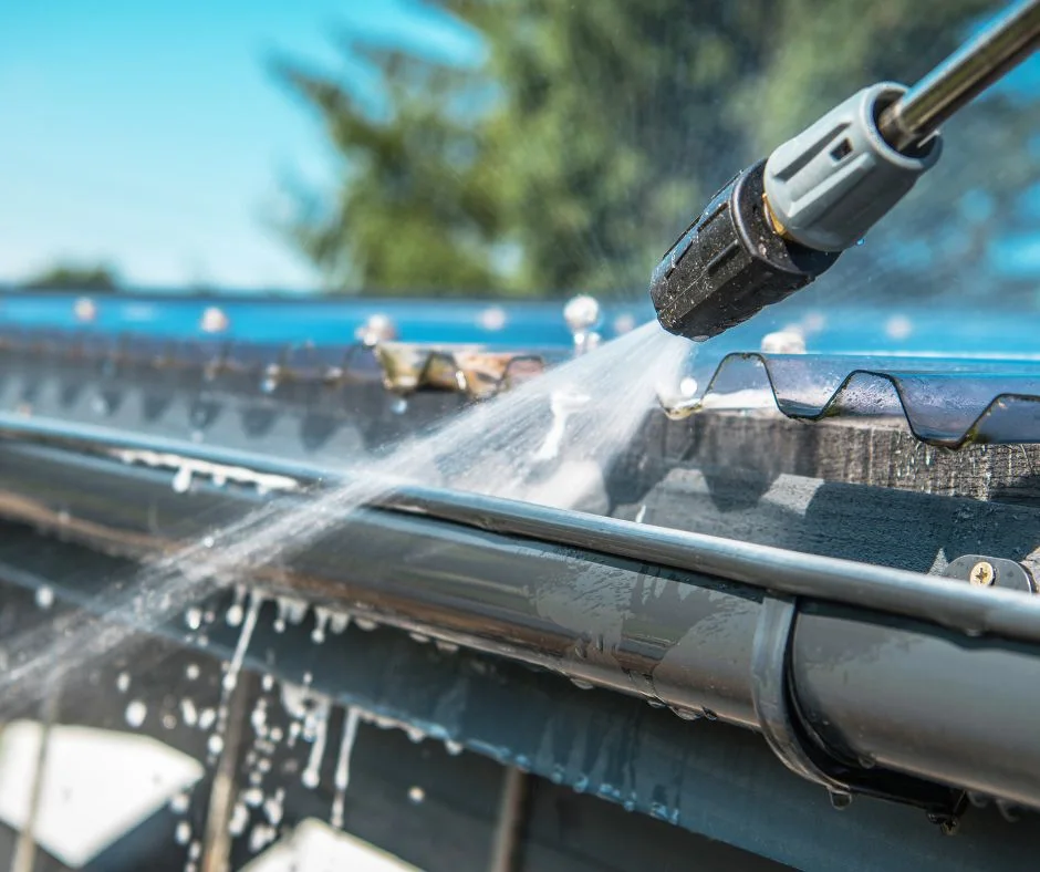 Pressure washing service from the T&B Paint Pros website